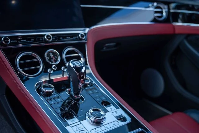 2020 Bentley Continental GT 3rd Gen - Image 18 of 18