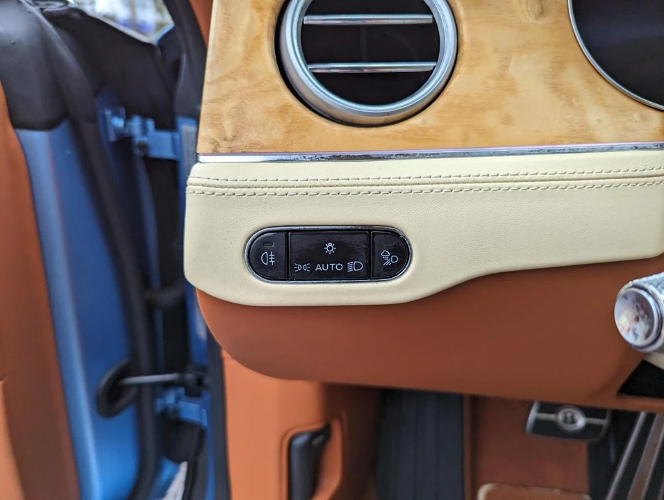 2020 Bentley Continental - Image 17 of 31