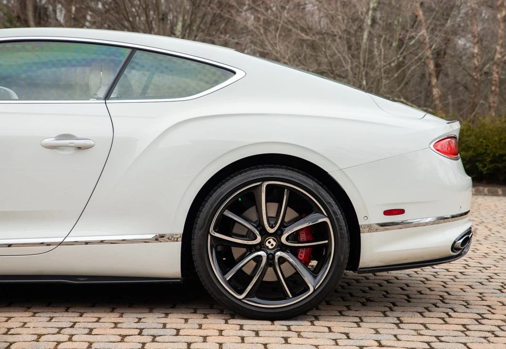 2020 Bentley Continental GT 3rd Gen - Image 23 of 31