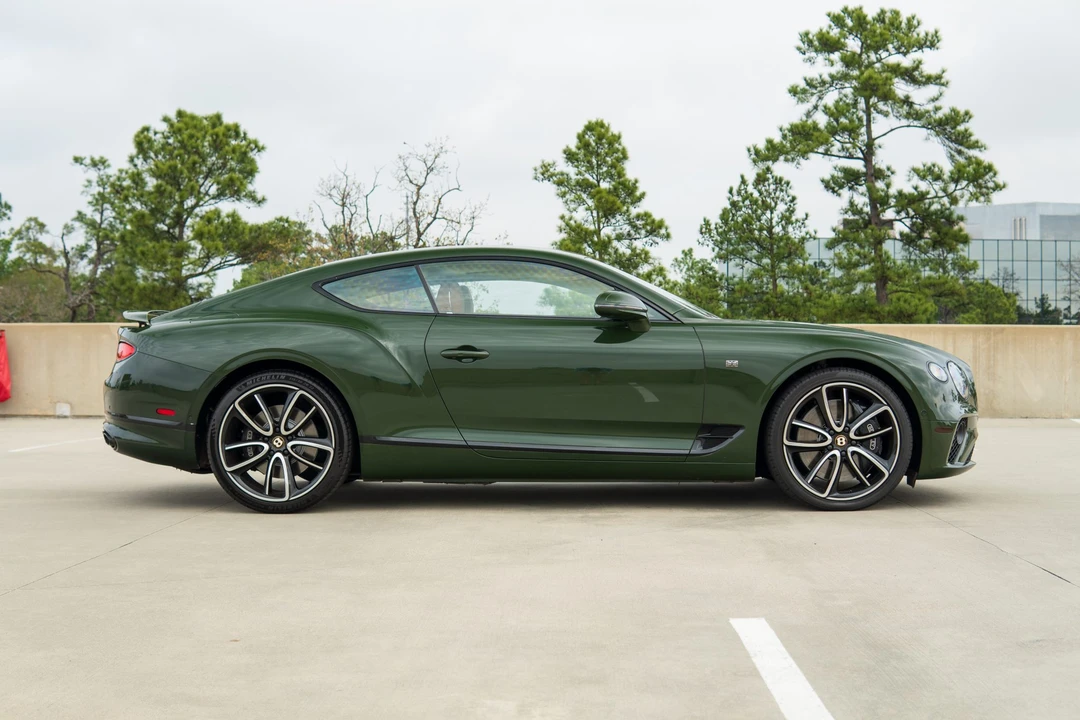 2020 Bentley Continental GT Mulliner 3rd Gen - Image 11 of 31