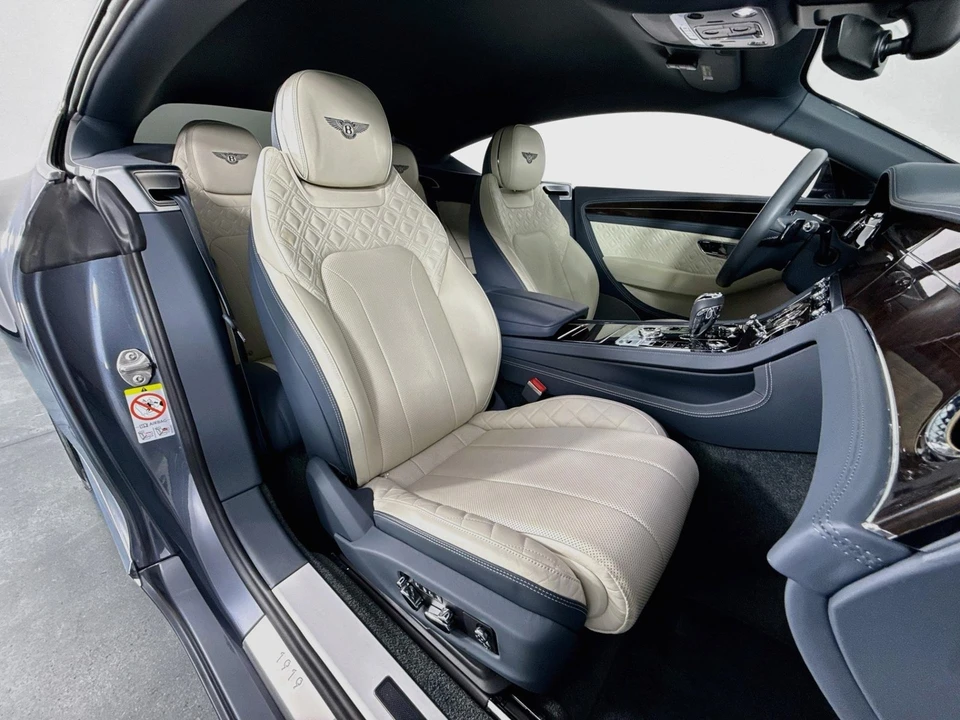 2020 Bentley Continental GT 3rd Gen - Image 27 of 31