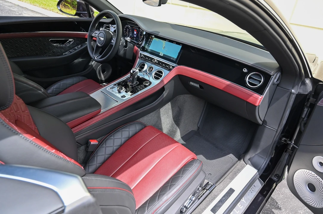 2020 Bentley Continental GT 3rd Gen - Image 24 of 31
