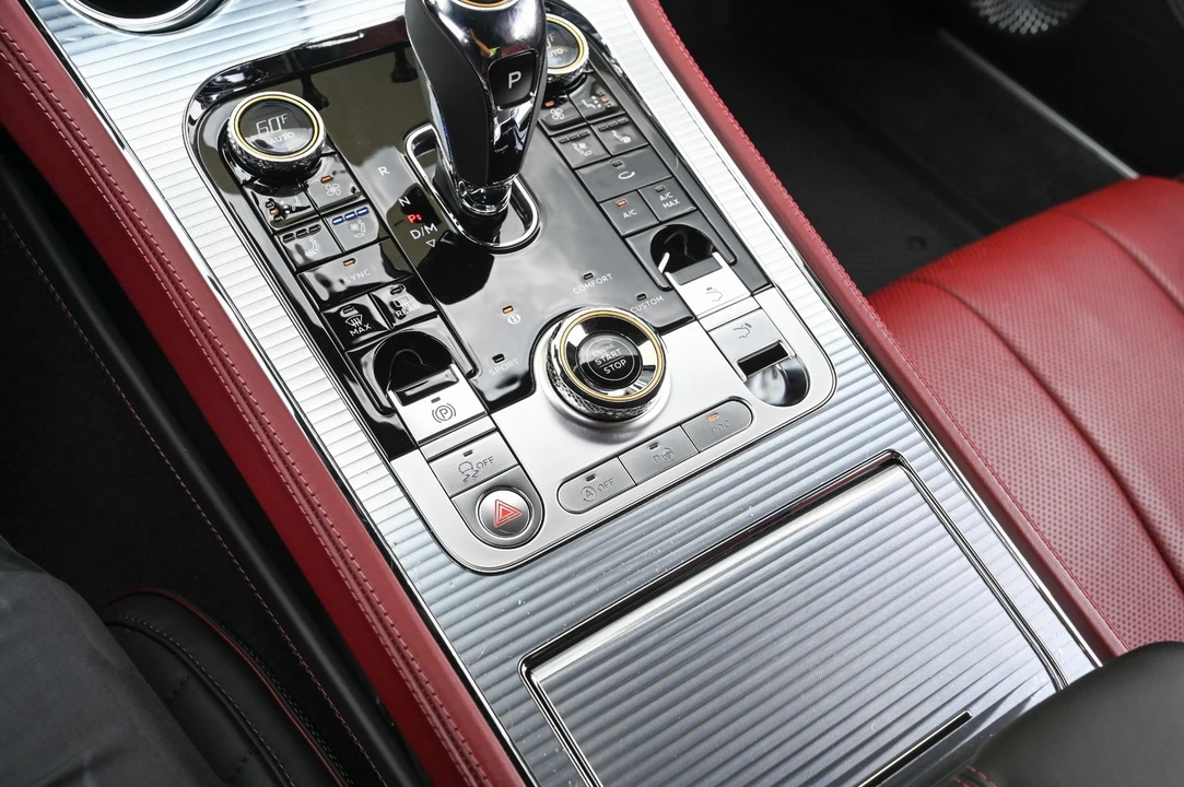 2020 Bentley Continental GT 3rd Gen - Image 16 of 31