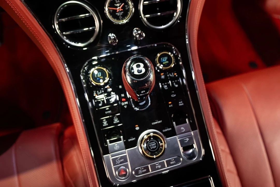 2020 Bentley Continental GT 3rd Gen - Image 23 of 31
