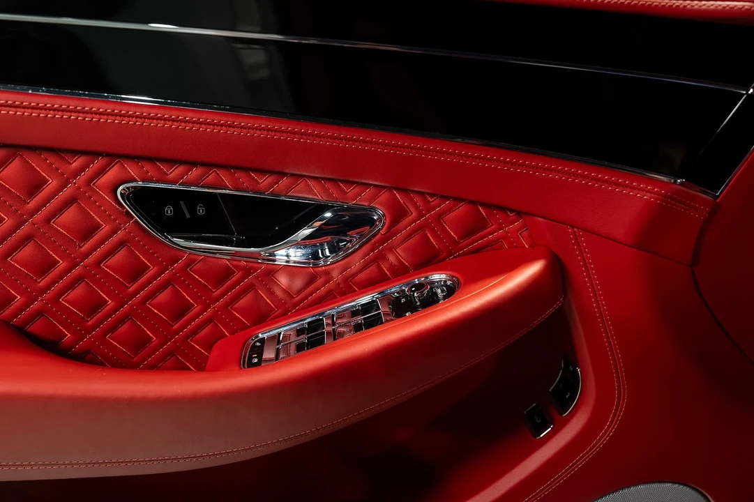 2020 Bentley Continental GT 3rd Gen - Image 28 of 31