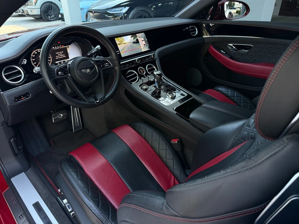 2020 Bentley Continental GT 3rd Gen - Image 26 of 31