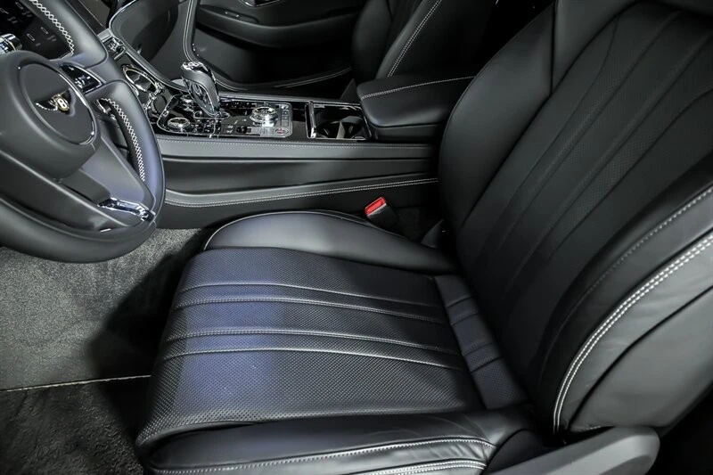 2020 Bentley Continental GT 3rd Gen - Image 17 of 31
