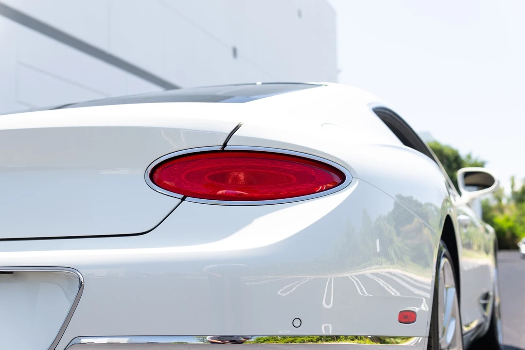 2020 Bentley Continental GT 3rd Gen - Image 15 of 31