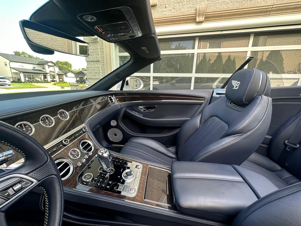 2020 Bentley Continental GT Mulliner 3rd Gen - Image 28 of 31