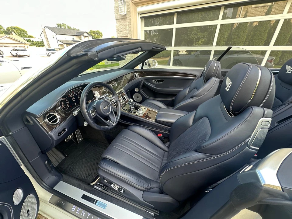2020 Bentley Continental GT Mulliner 3rd Gen - Image 23 of 31