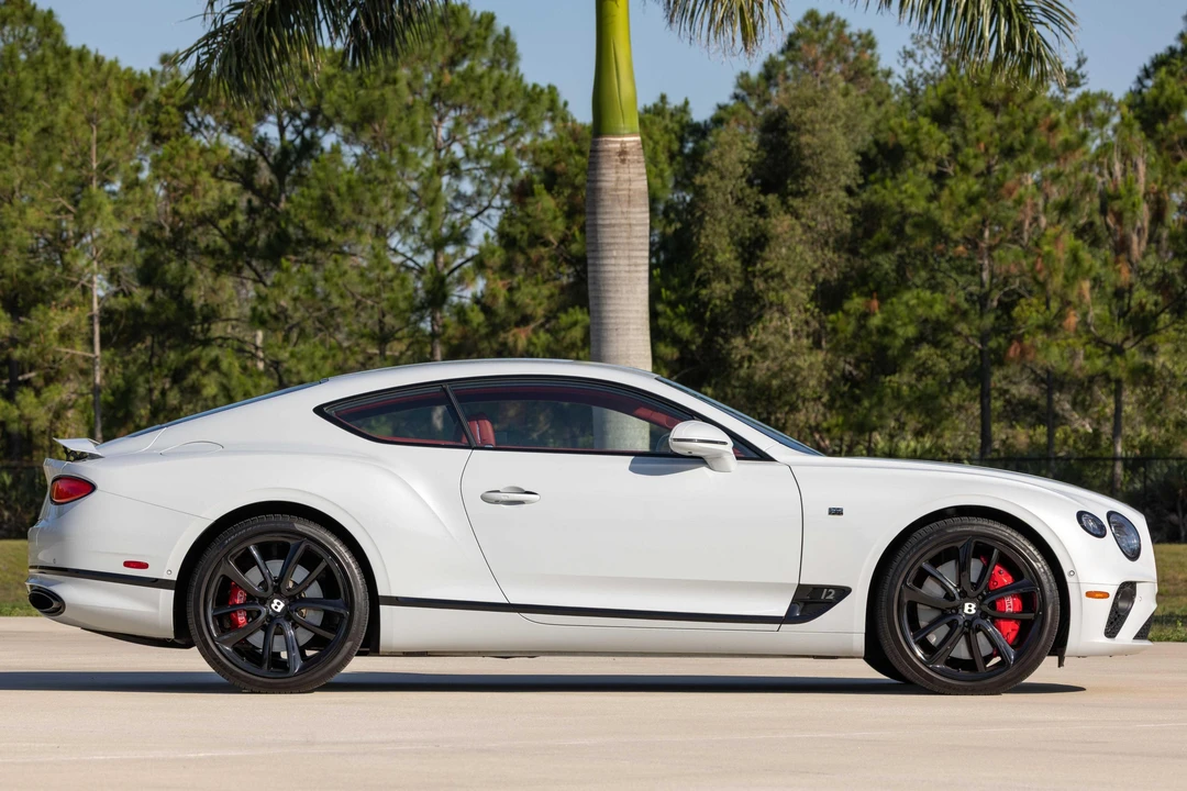 2020 Bentley Continental GT 3rd Gen - Image 3 of 31