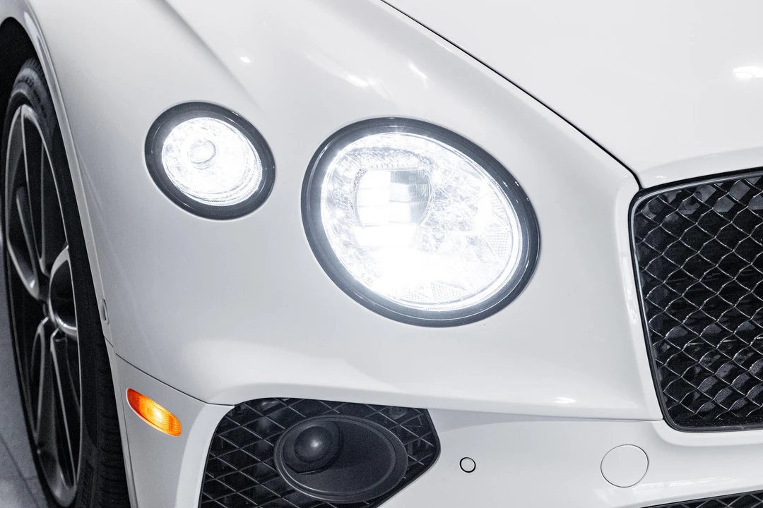 2020 Bentley Continental GT 3rd Gen - Image 17 of 31