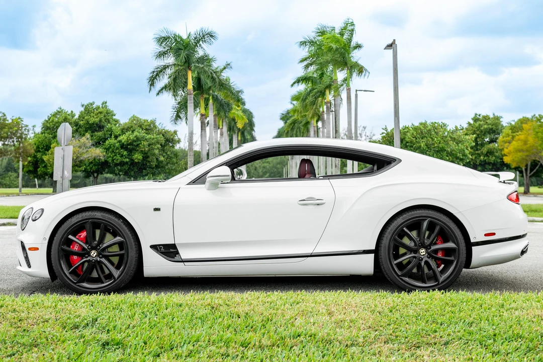2020 Bentley Continental GT 3rd Gen - Image 9 of 31
