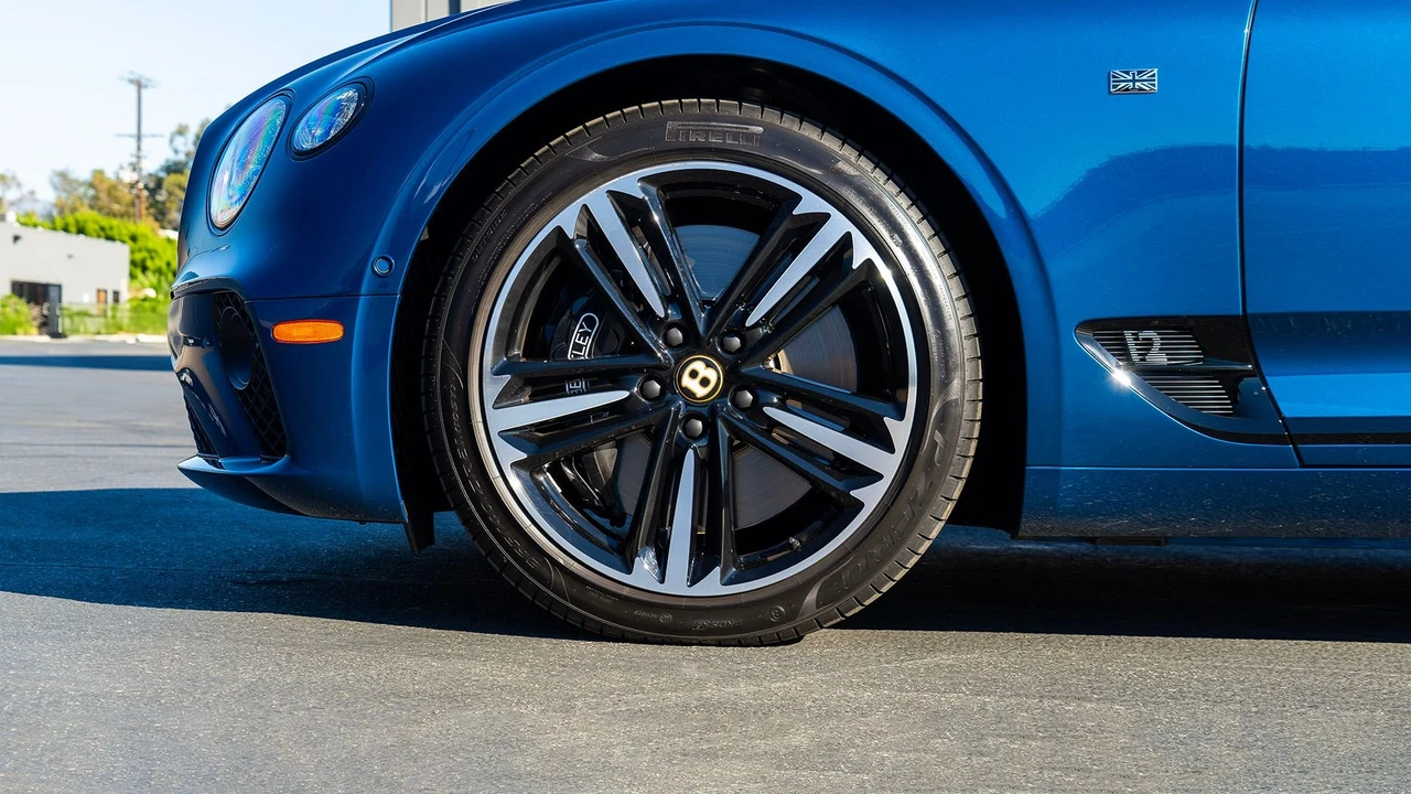 2020 Bentley Continental GTC - Image 30 of 31