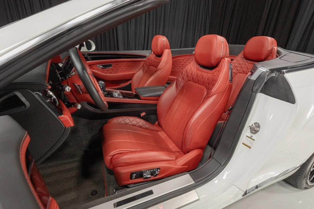 2020 Bentley Continental GT Mulliner 3rd Gen - Image 3 of 31