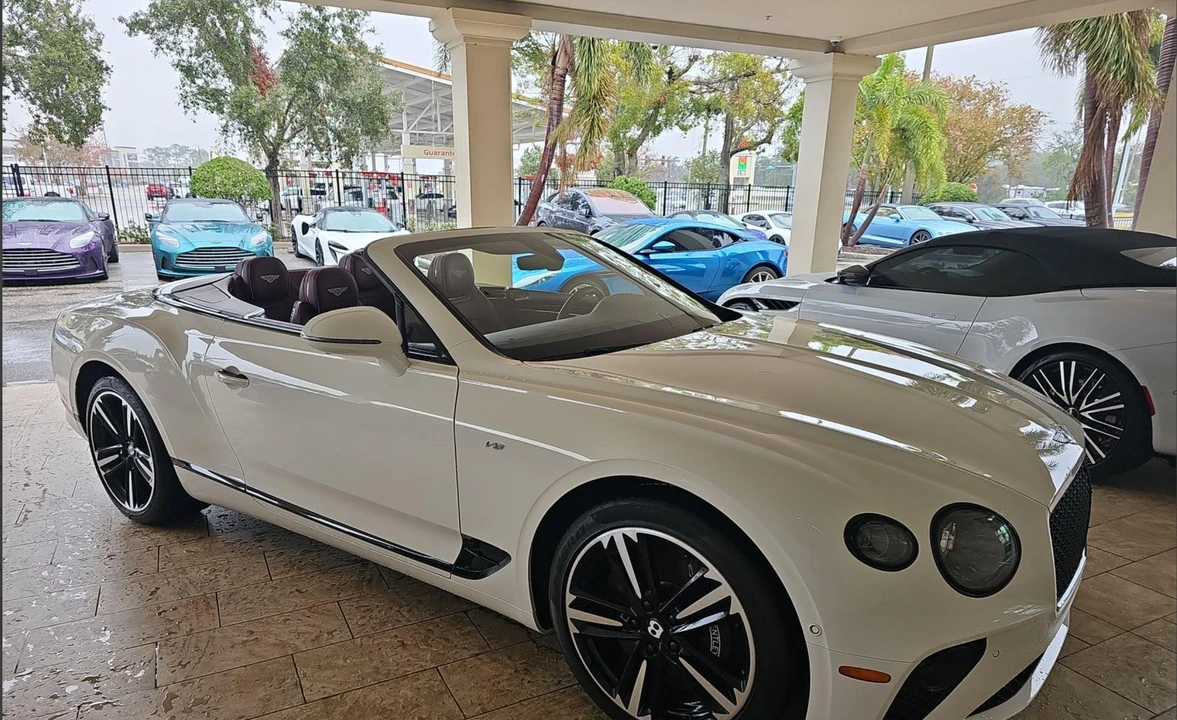 2020 Bentley Continental GTC - Image 13 of 31