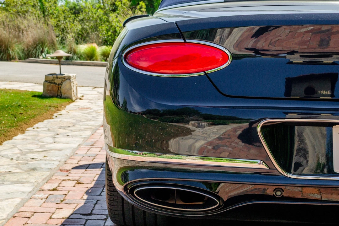 2020 Bentley Continental GTC - Image 27 of 31