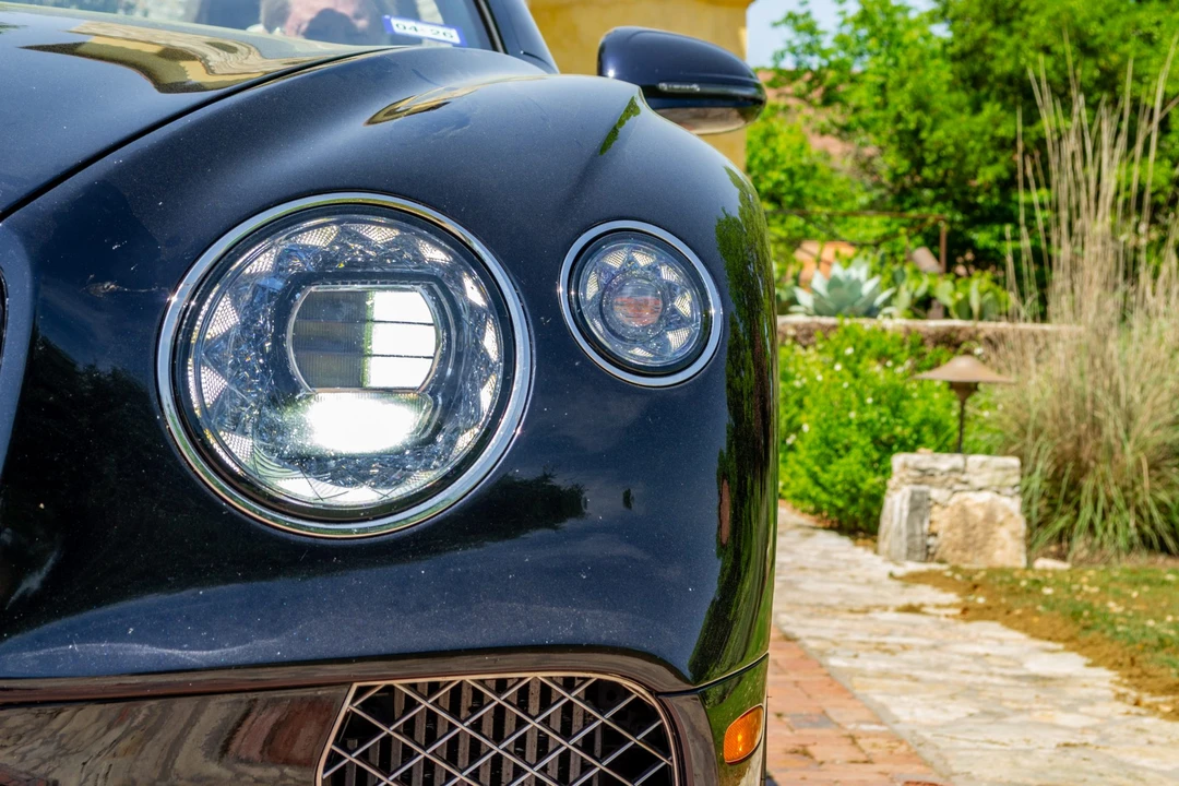 2020 Bentley Continental GTC - Image 25 of 31