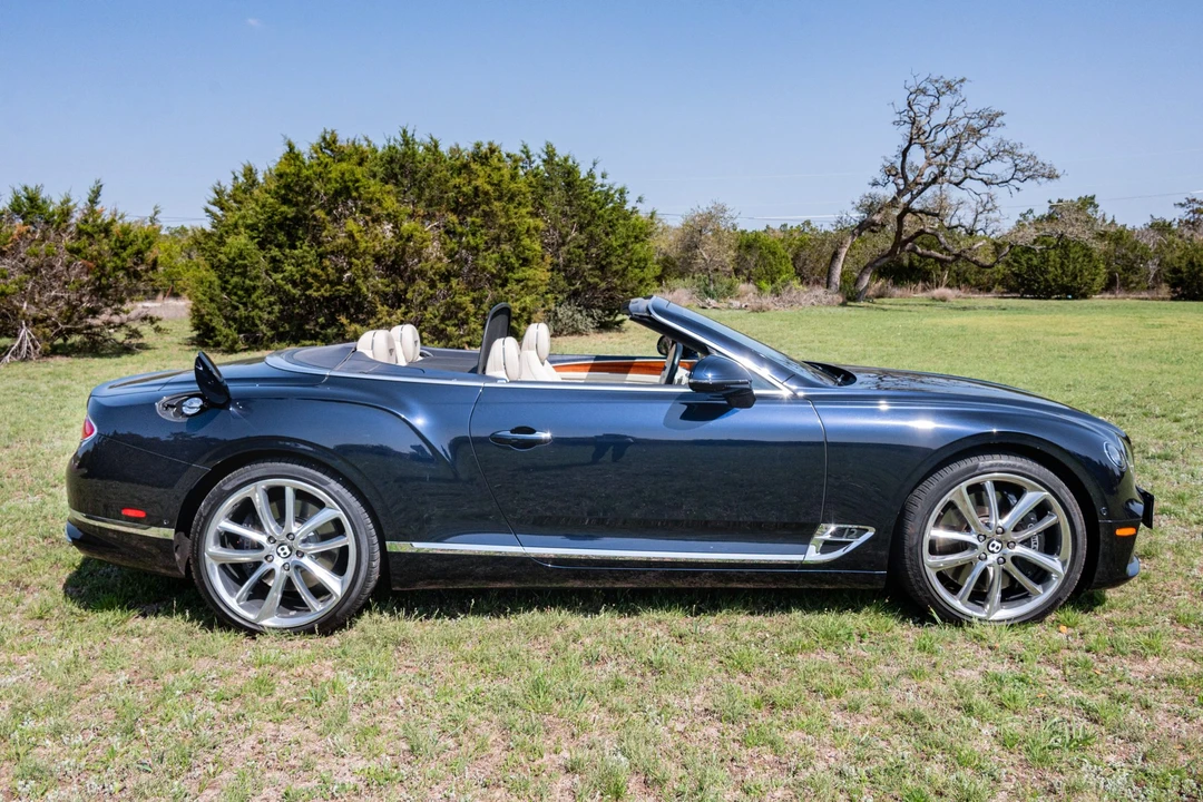 2020 Bentley Continental GTC - Image 12 of 31