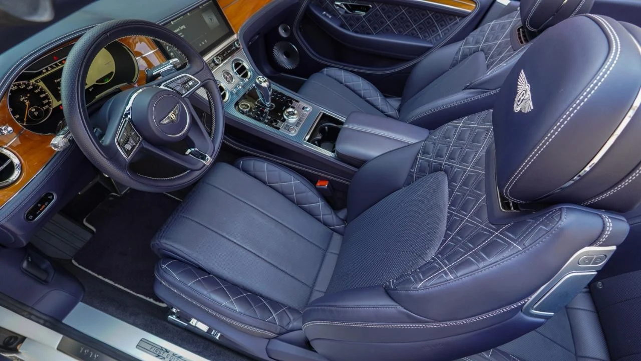 2020 Bentley Continental GT 3rd Gen - Image 15 of 31