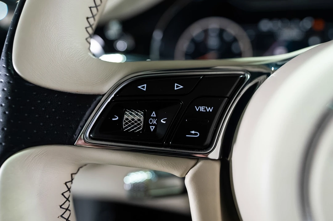 2020 Bentley Continental - Image 22 of 31