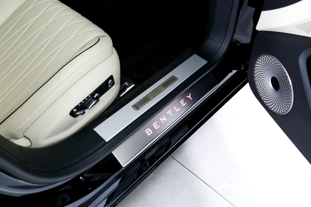 2020 Bentley Continental - Image 30 of 31