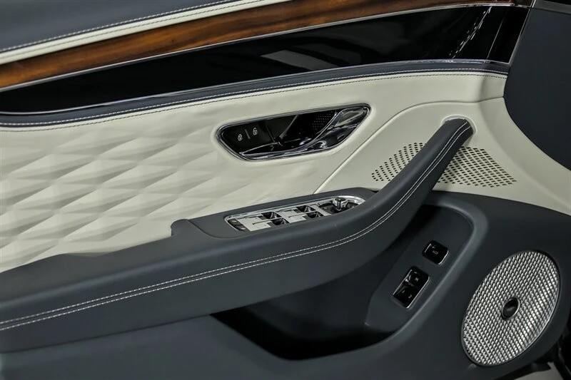 2020 Bentley Continental - Image 18 of 21