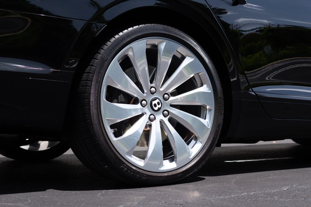 2020 Bentley Continental - Image 16 of 31
