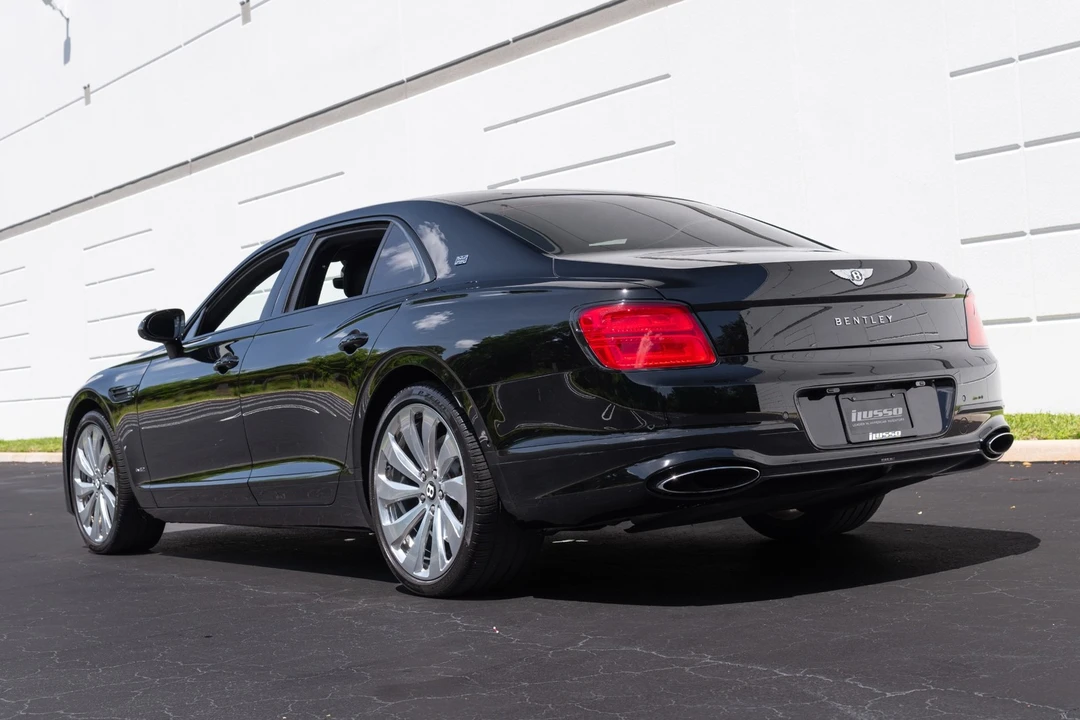 2020 Bentley Continental - Image 27 of 31