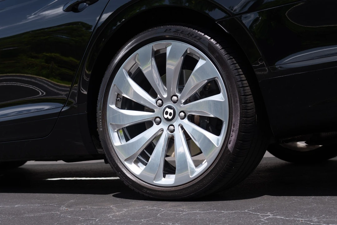 2020 Bentley Continental - Image 28 of 31