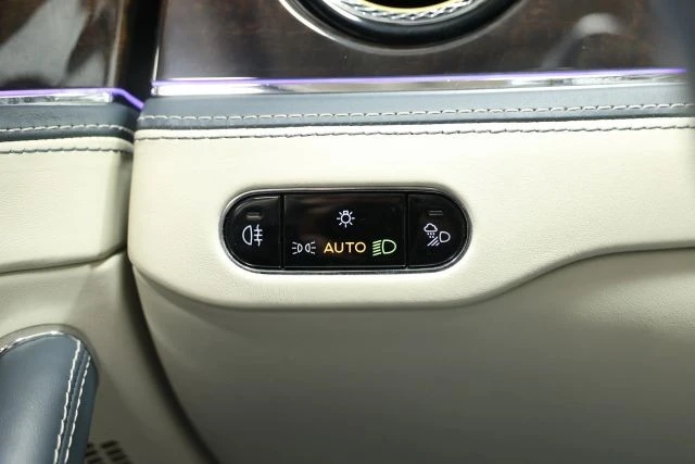 2020 Bentley Continental - Image 29 of 31