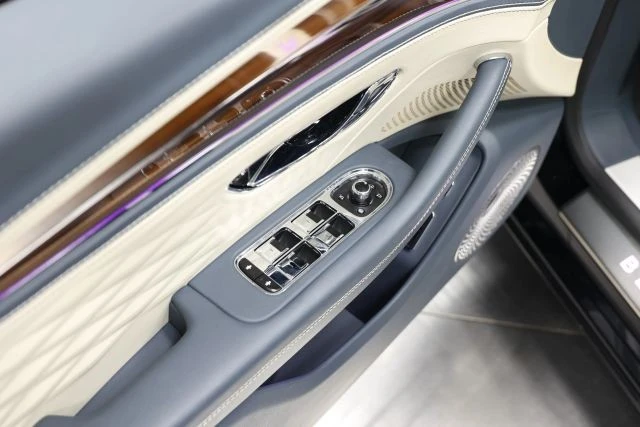2020 Bentley Continental - Image 11 of 31