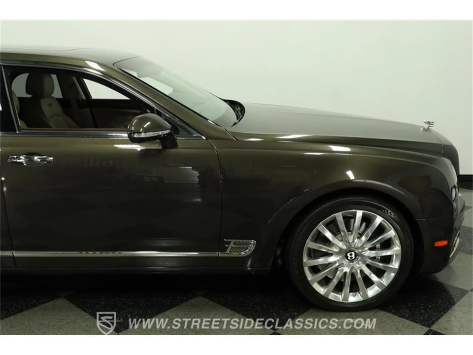 2020 Bentley Mulsanne 2nd Gen - Image 29 of 31