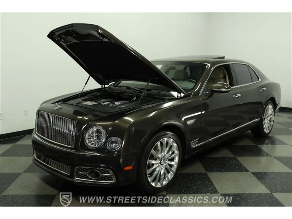 2020 Bentley Mulsanne 2nd Gen - Image 30 of 31