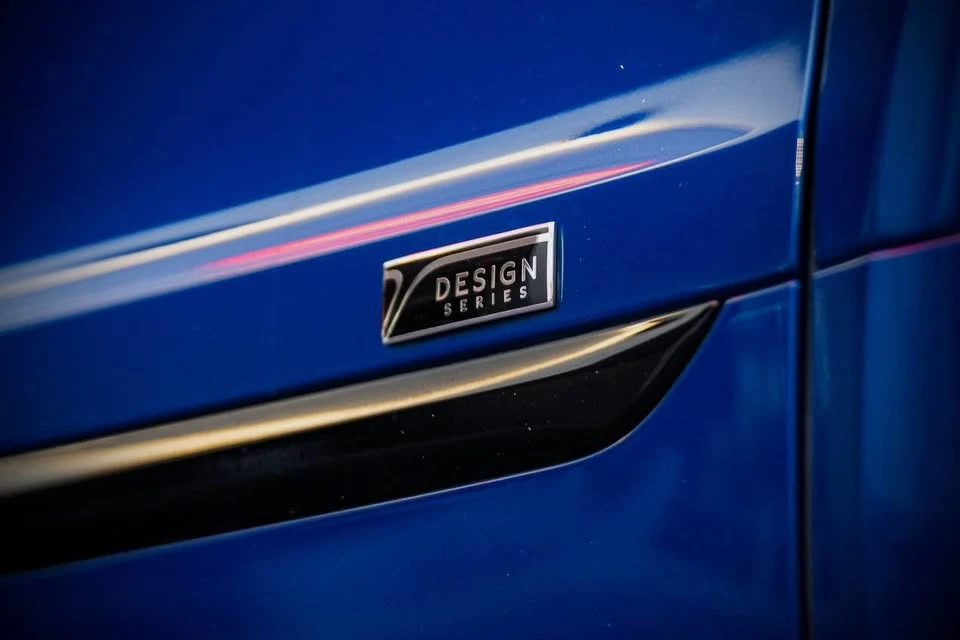 2020 Bentley Bentayga - Image 3 of 20