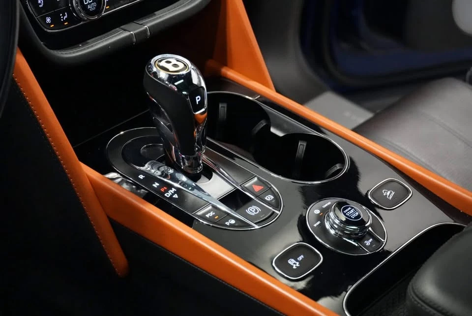 2020 Bentley Bentayga - Image 11 of 20