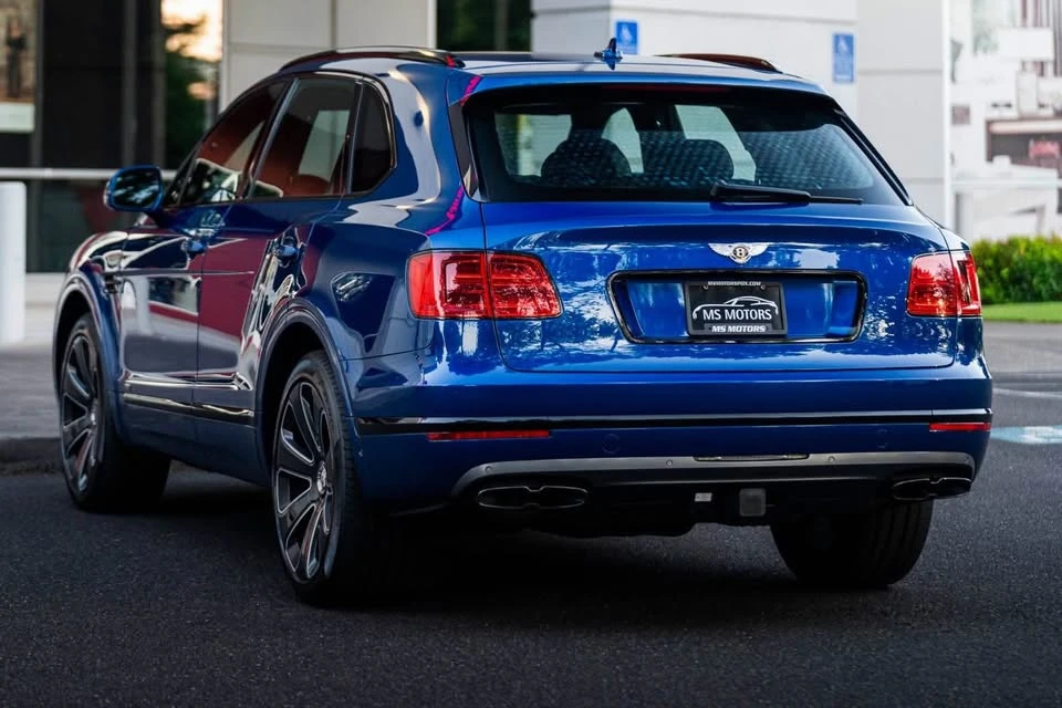 2020 Bentley Bentayga - Image 8 of 20