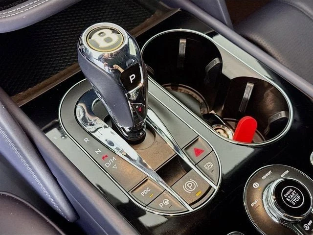 2020 Bentley Bentayga - Image 19 of 20