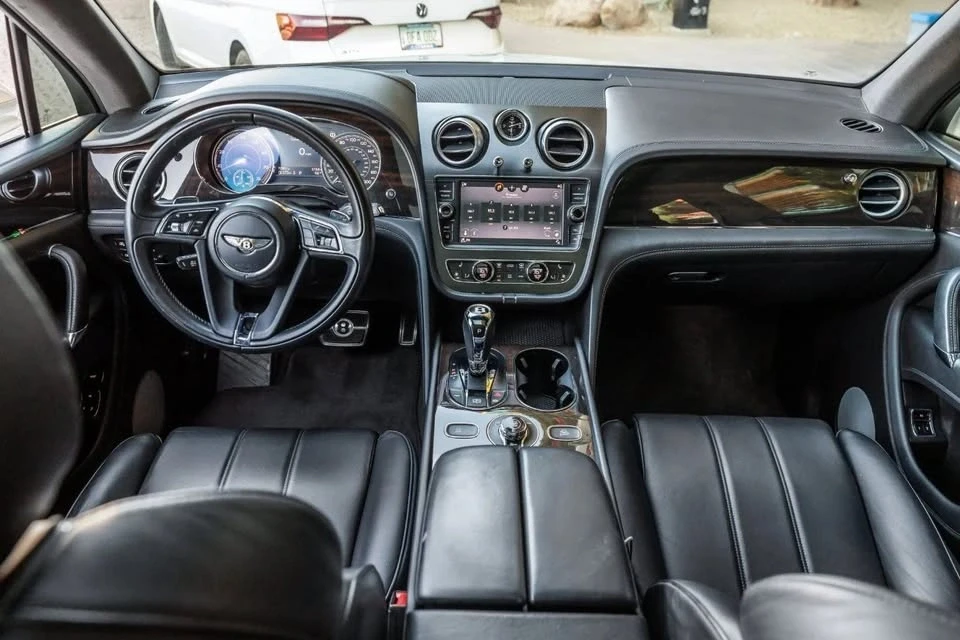 2020 Bentley Bentayga - Image 4 of 4