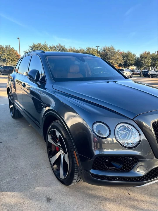 2020 Bentley Bentayga - Image 3 of 8