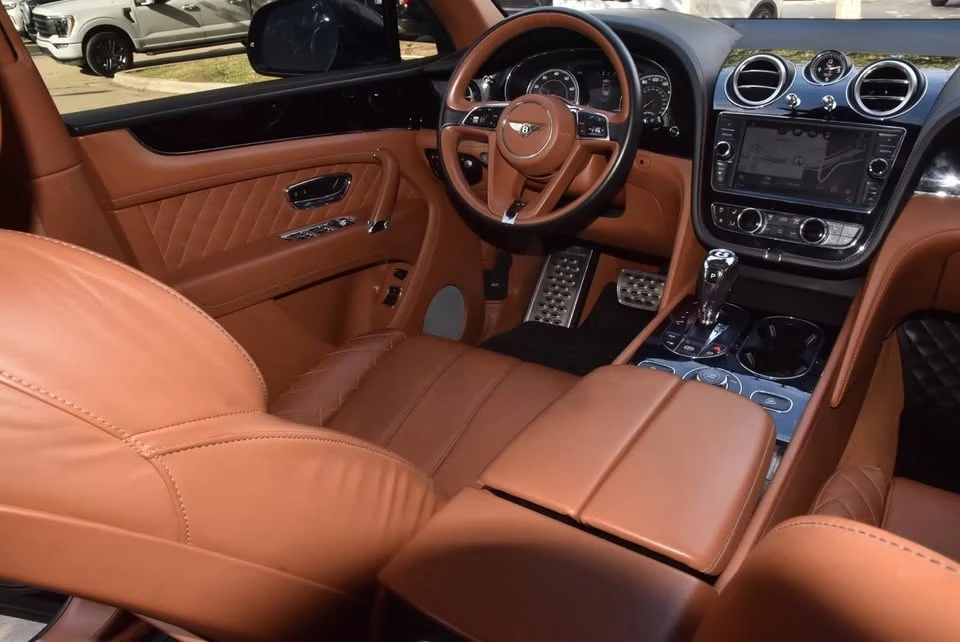2020 Bentley Bentayga - Image 12 of 20
