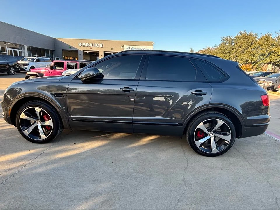 2020 Bentley Bentayga - Image 6 of 8