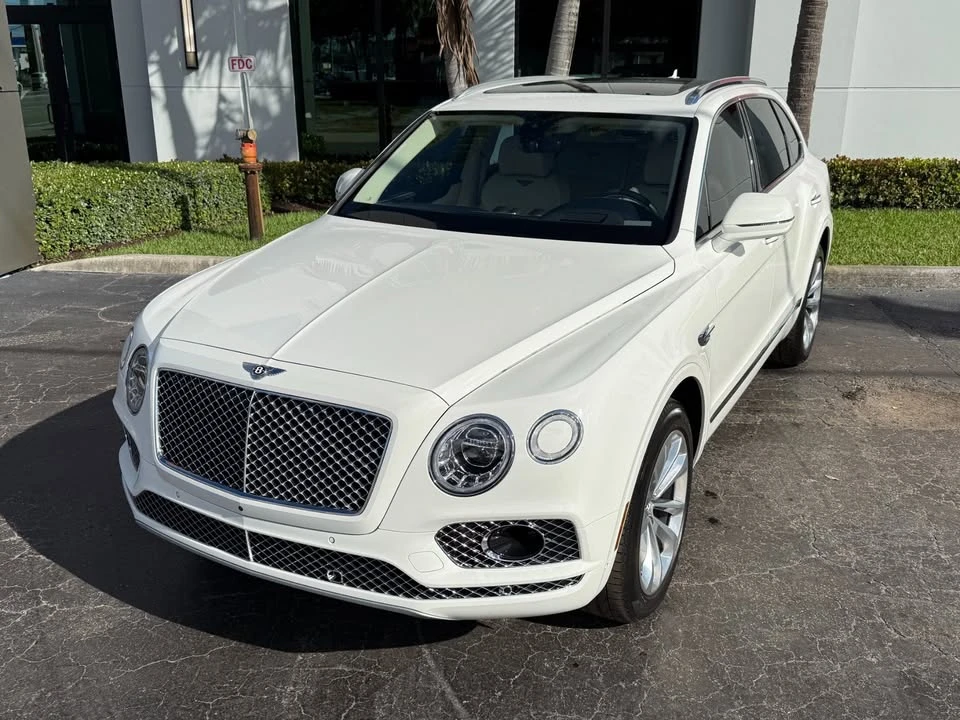 2020 Bentley Bentayga - Image 6 of 19