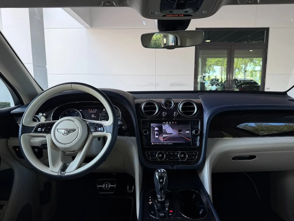 2020 Bentley Bentayga - Image 14 of 19