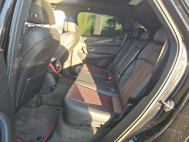 2020 Bentley Bentayga - Image 6 of 7