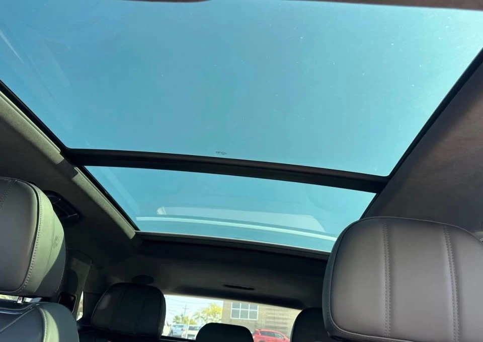 2020 Bentley Bentayga - Image 11 of 12