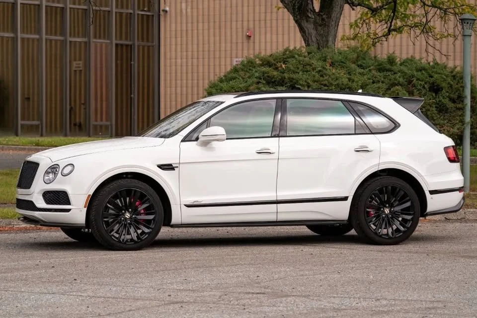 2020 Bentley Bentayga - Image 13 of 20