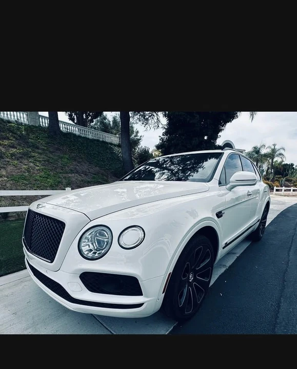 2020 Bentley Bentayga - Image 3 of 11