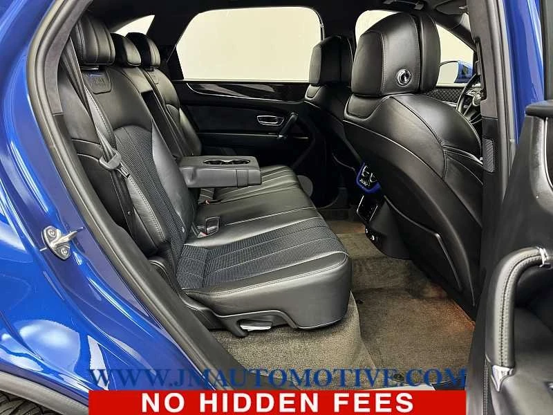 2020 Bentley Bentayga - Image 18 of 20
