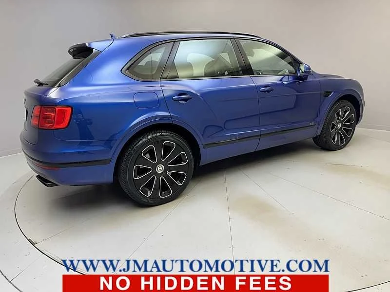 2020 Bentley Bentayga - Image 5 of 20